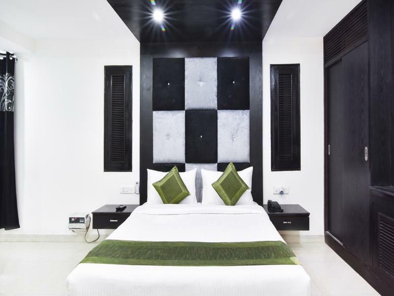 Hotel Treebo Mehar Castle à Delhi  Extérieur photo
