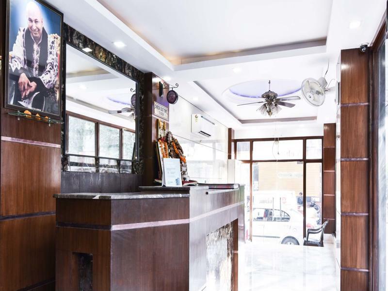 Hotel Treebo Mehar Castle à Delhi  Extérieur photo